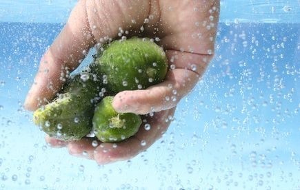 Mytí ovoce