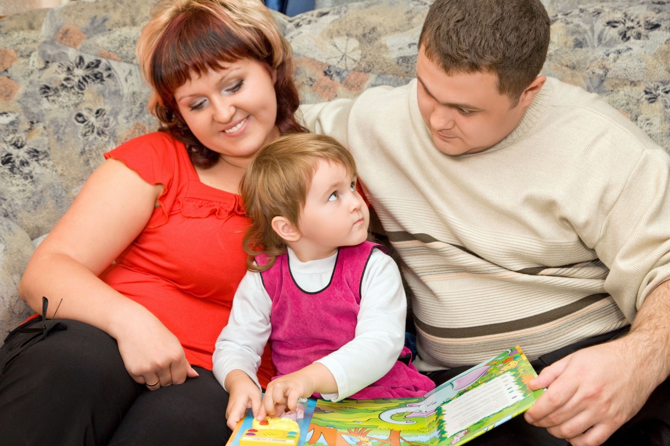 ожирение у девочек. ожирение у детей и подростков. фотосессия полных детей. толстая девочка. люди с избыточным весом.